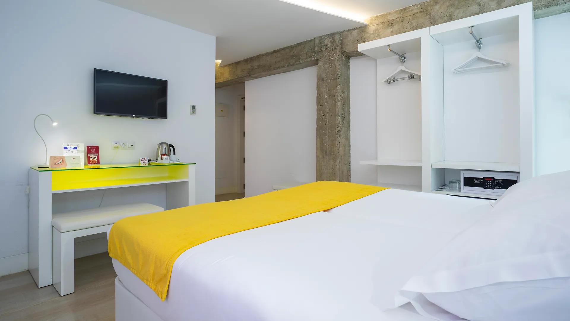 Atarazanas Malaga Boutique Hotel 3*,