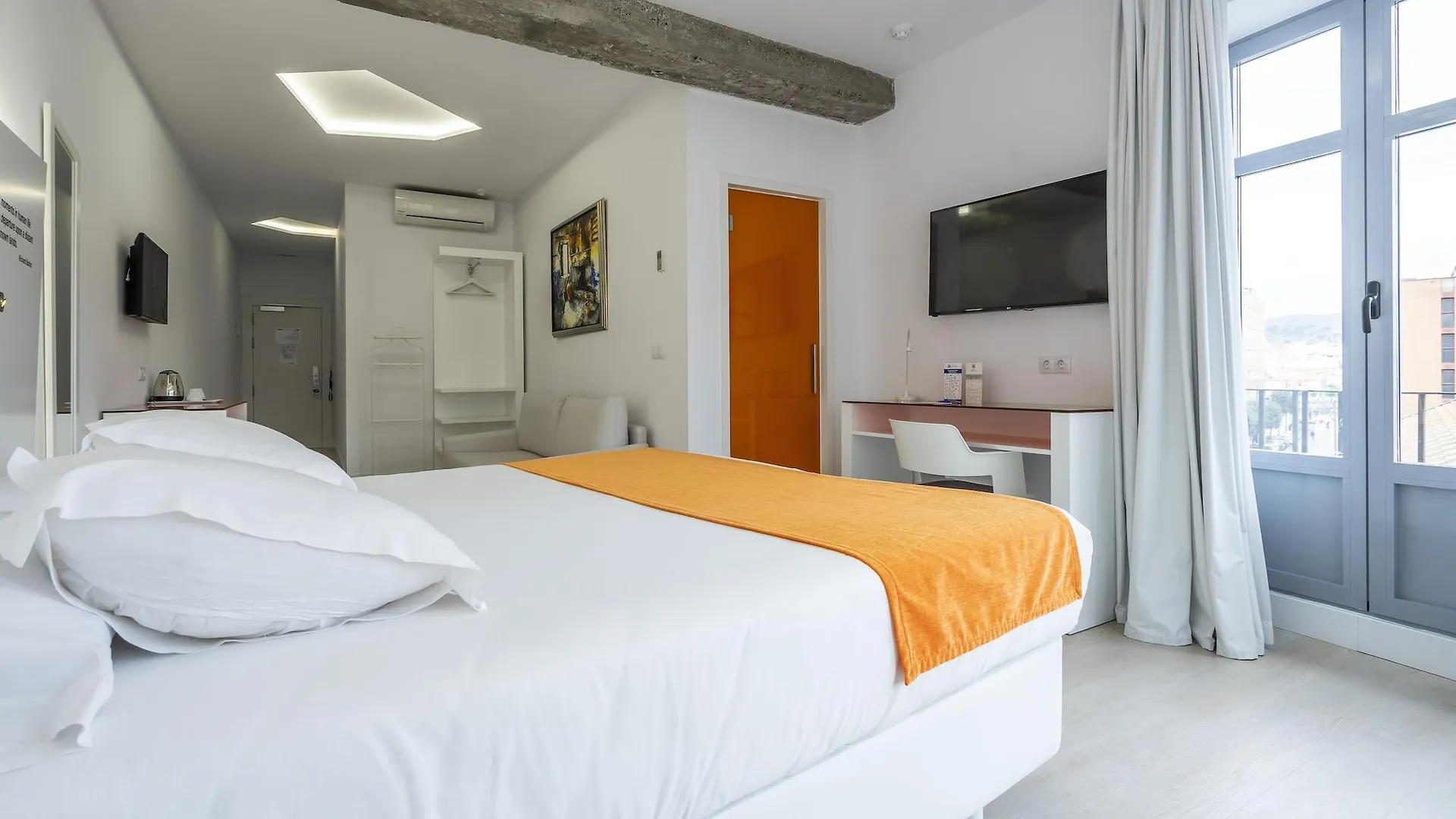Atarazanas Malaga Boutique Hotel