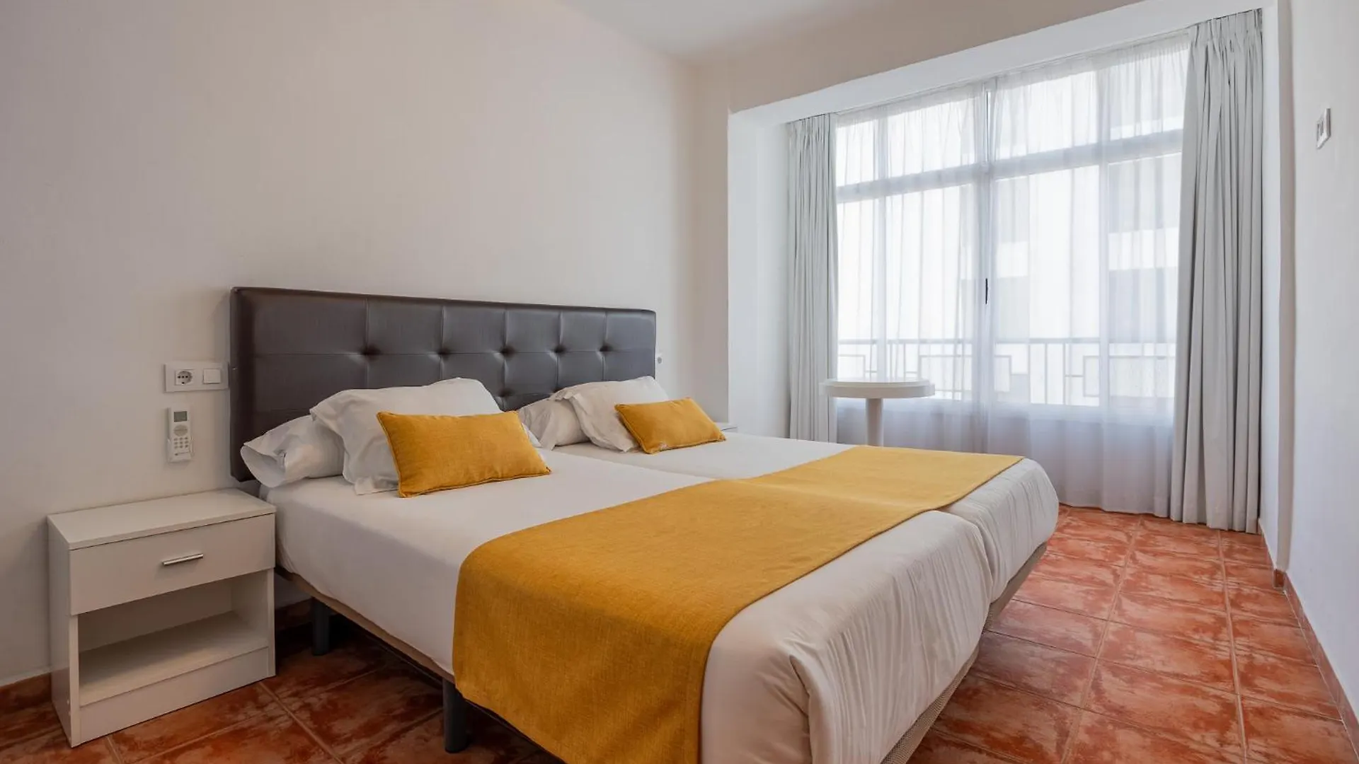 Atarazanas Malaga Boutique Hotel