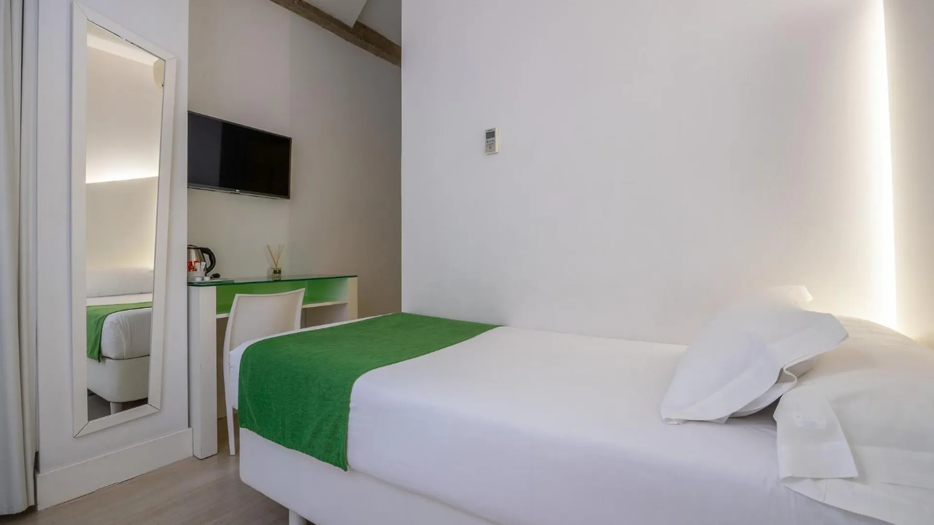 Atarazanas Malaga Boutique Hotel Spain