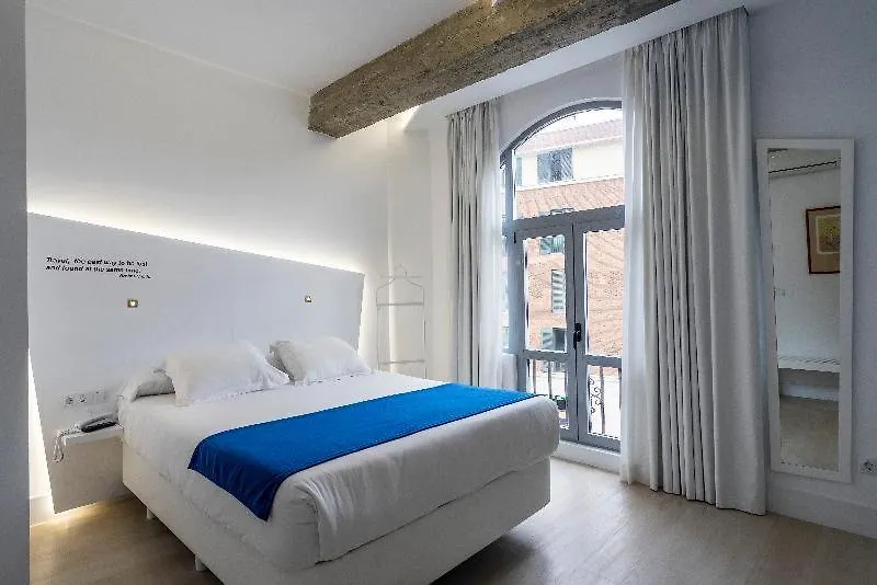 Atarazanas Malaga Boutique Hotel